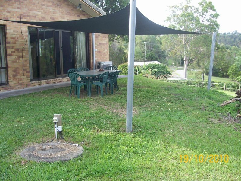 6 Carl Lentz Court, Worongary QLD 4213