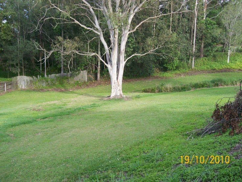 6 Carl Lentz Court, Worongary QLD 4213