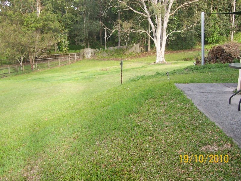 6 Carl Lentz Court, Worongary QLD 4213