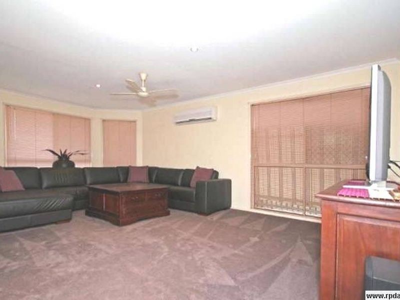 4 Grassmere Place, Robina QLD 4226
