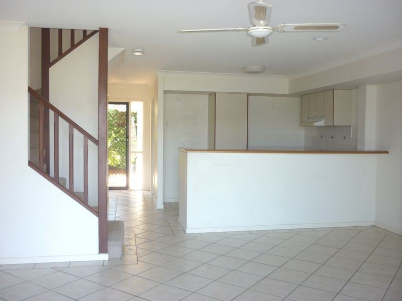 Varsity Lakes QLD 4227