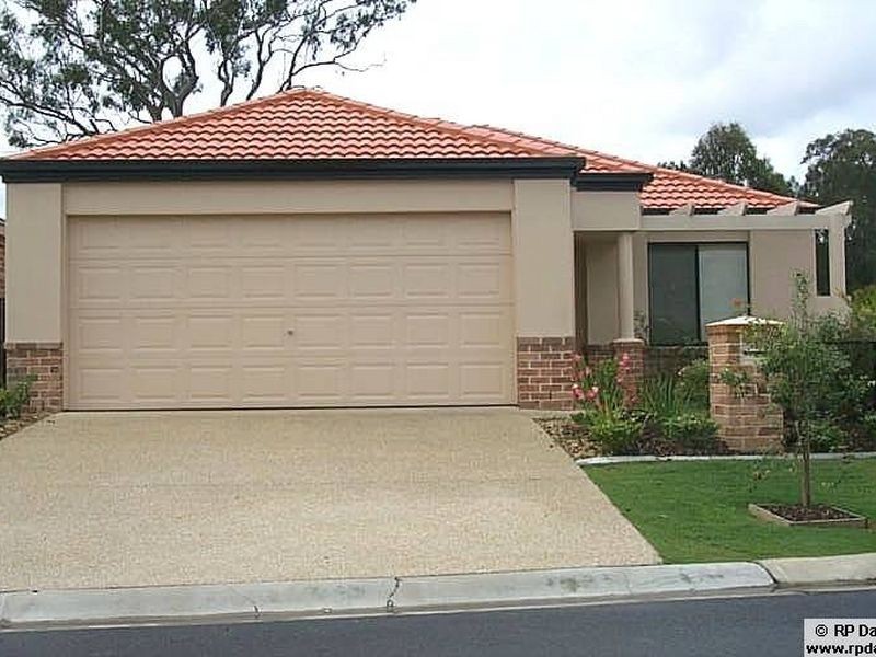 1 Fairbank, Merrimac QLD 4226
