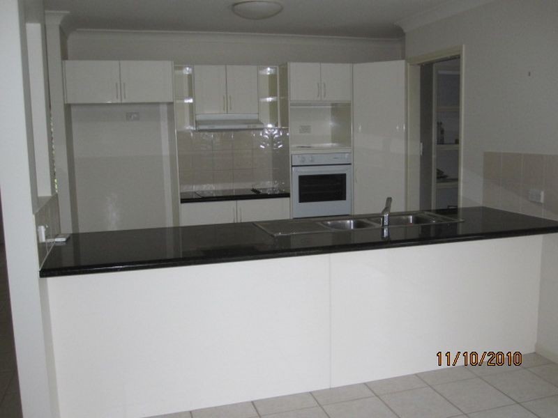 26 Madeline Street, Mudgeeraba QLD 4213