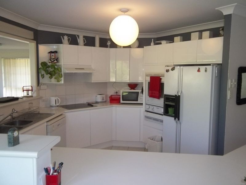 33 Banff Court, Robina QLD 4226