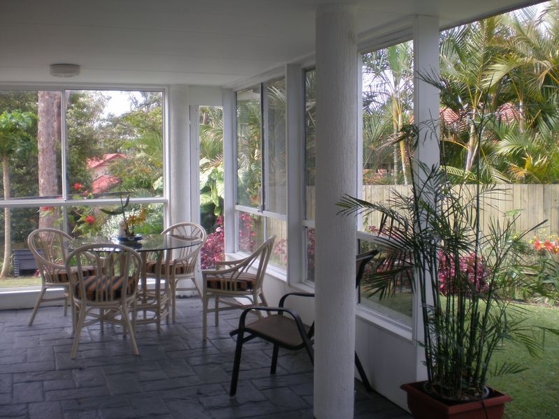 33 Banff Court, Robina QLD 4226