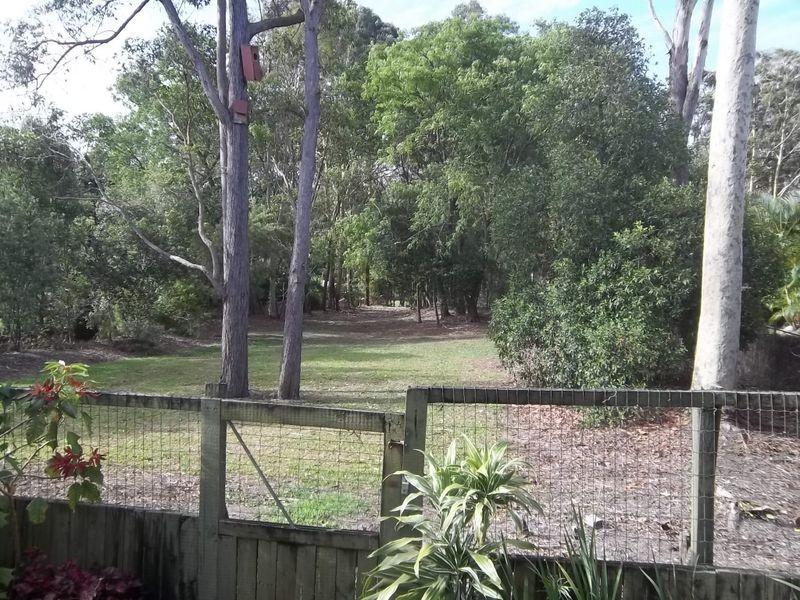 33 Banff Court, Robina QLD 4226