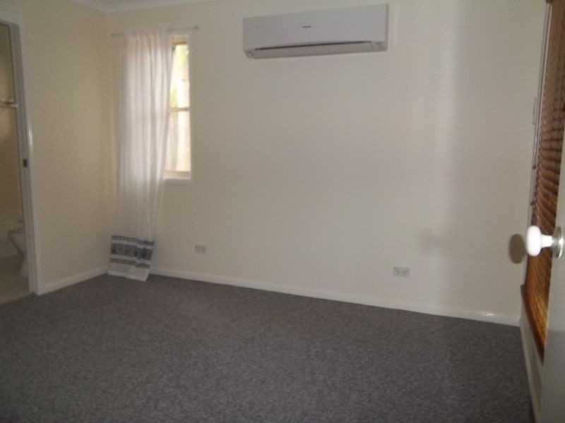 2/5 Macbeth Court, Merrimac QLD 4226