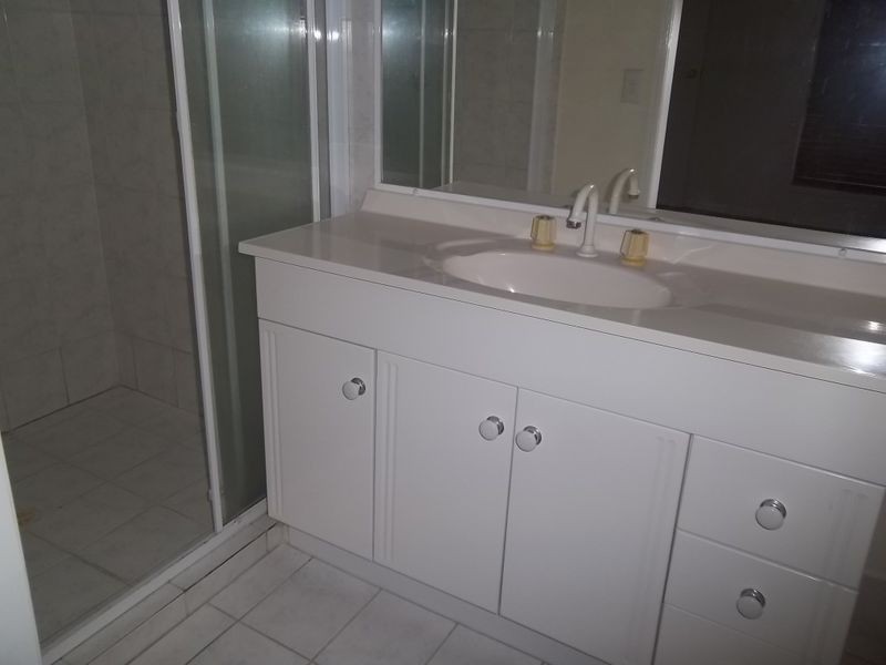 2/5 Macbeth Court, Merrimac QLD 4226