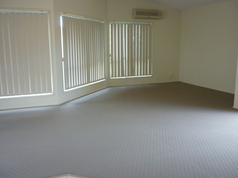 18 Highgate Lane, Robina QLD 4226