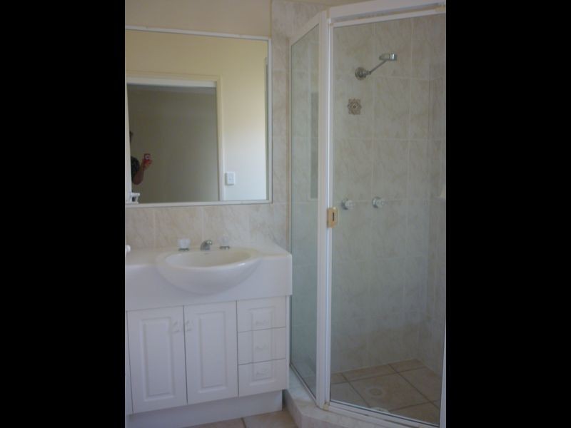 18 Highgate Lane, Robina QLD 4226