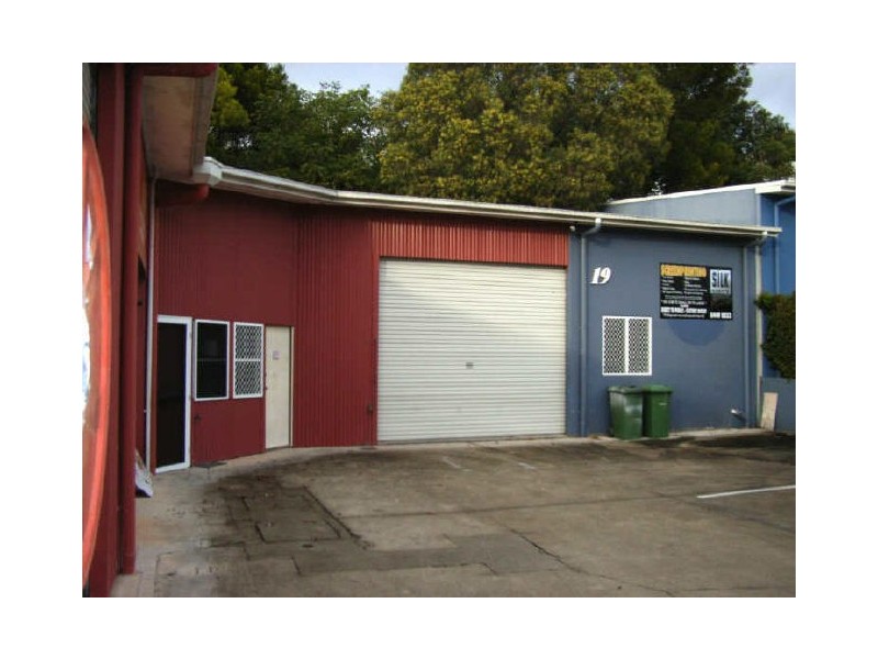 2/19 Project Av, Noosaville QLD 4566