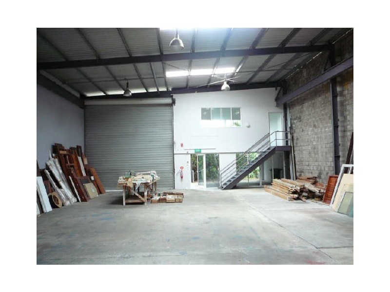 3/4 Action St, Noosaville QLD 4566