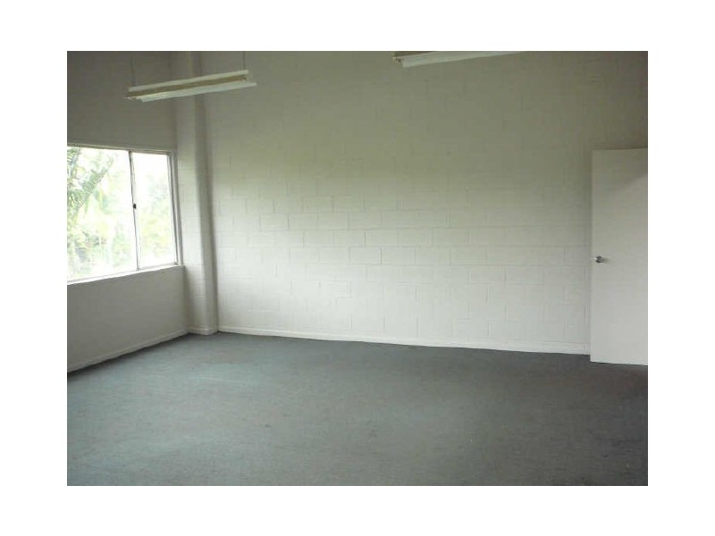 3/4 Action St, Noosaville QLD 4566