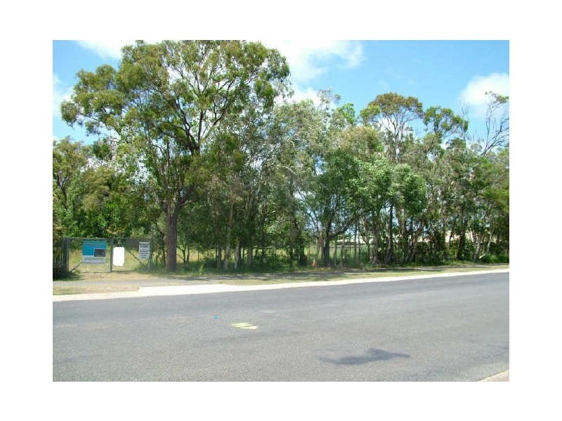 96 Tavistock St, Hervey Bay QLD 4655