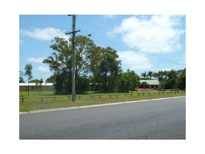 96 Tavistock St, Hervey Bay QLD 4655