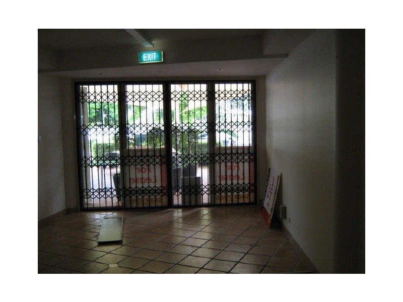 2/235 Gympie Tce, Noosaville QLD 4566