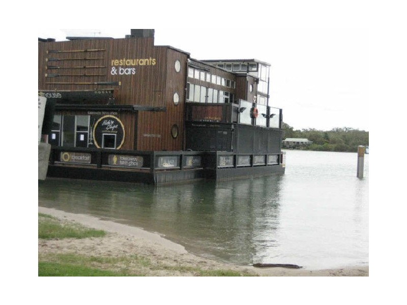 194 Gympie Tce, Noosaville QLD 4566