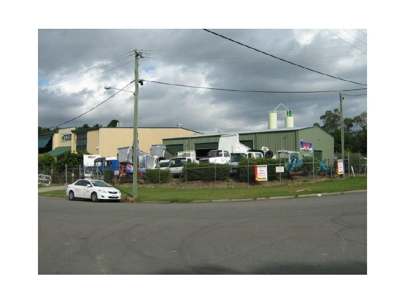 2 Johnson Ct, Cooroy QLD 4563