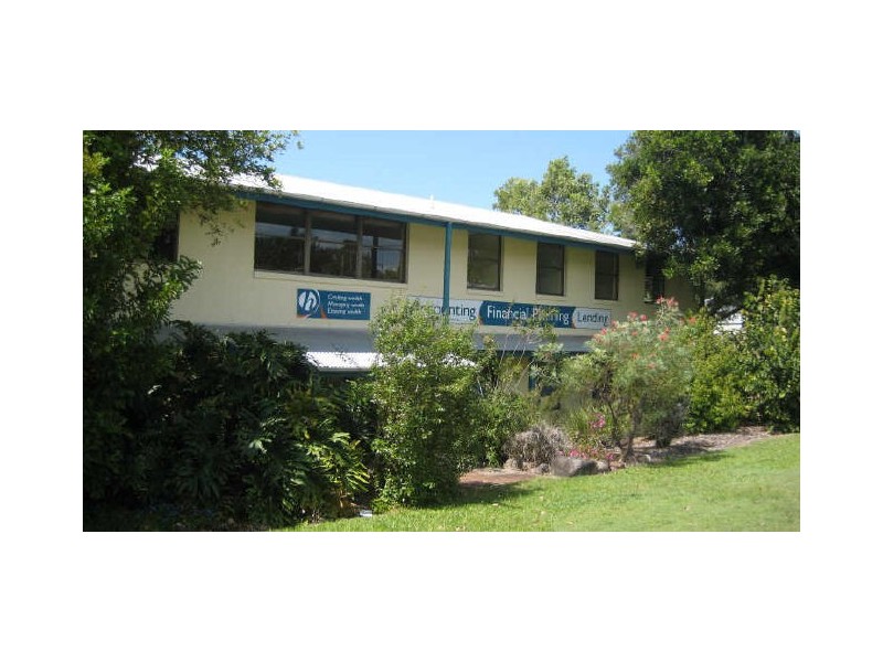 64 Poinciana Av, Tewantin QLD 4565