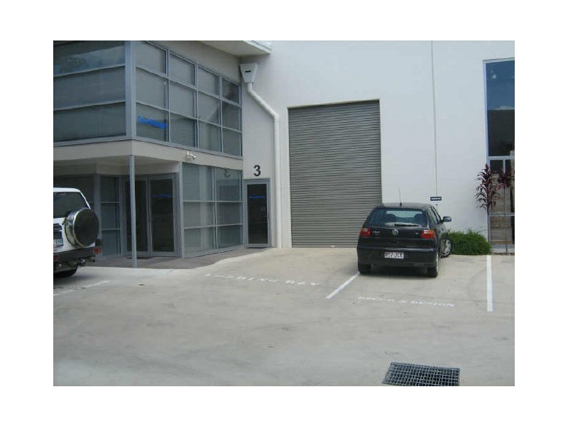 3/4 Selkirk Dr, Noosaville QLD 4566