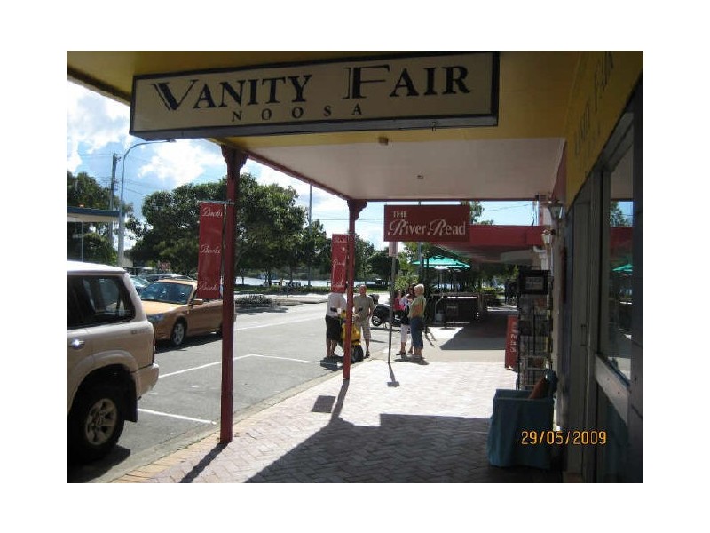 2/6 Thomas St, Noosaville QLD 4566