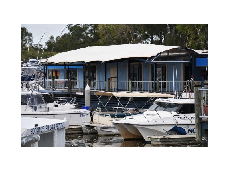 Shop 9/2 Parkyn Ct, Tewantin QLD 4565