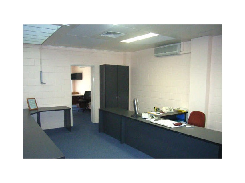 8 Sunshine Beach Rd, Noosa Heads QLD 4567