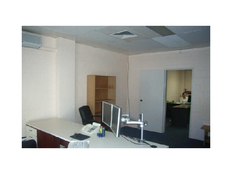 8 Sunshine Beach Rd, Noosa Heads QLD 4567