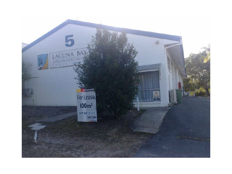 Units 1 & 2/5 Rene St, Noosaville QLD 4566