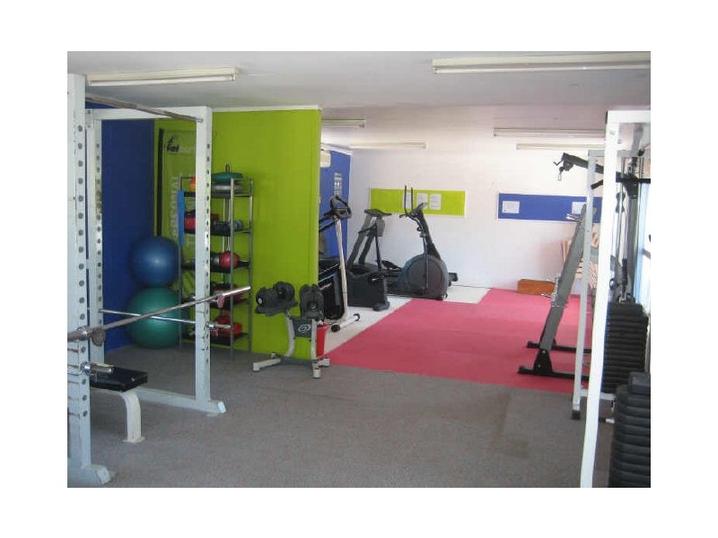 3 & 4/203 Gympie Tc, Noosaville QLD 4566