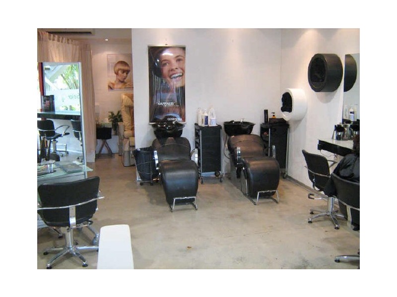 Salon 4 Her/Shop 5 Arcadia Walk, Noosa Heads QLD 4567