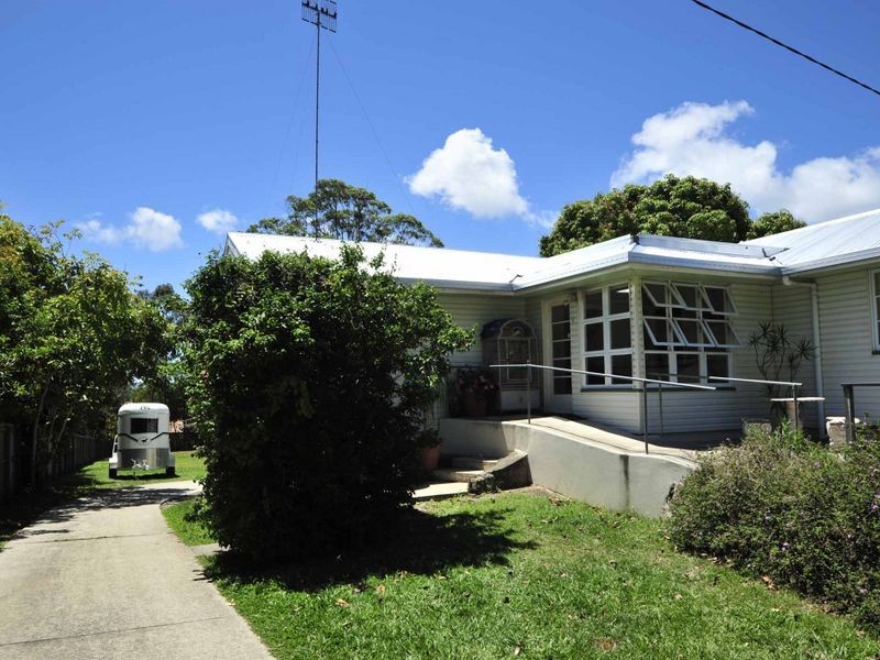 79 Eumundi Rd, Noosaville QLD 4566