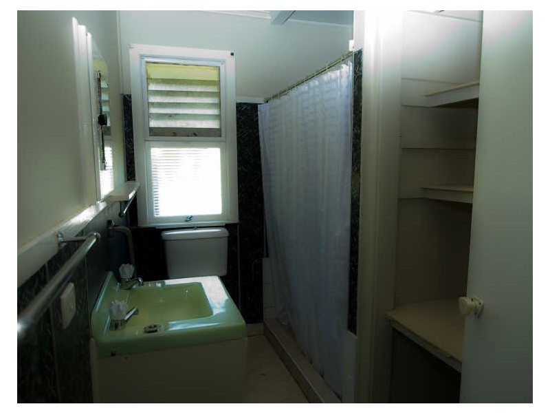 79 Eumundi Rd, Noosaville QLD 4566