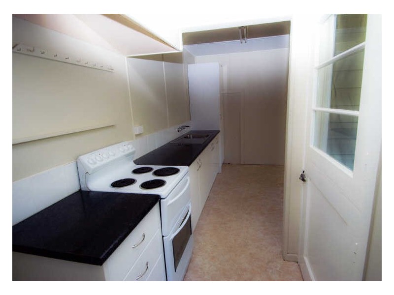 79 Eumundi Rd, Noosaville QLD 4566