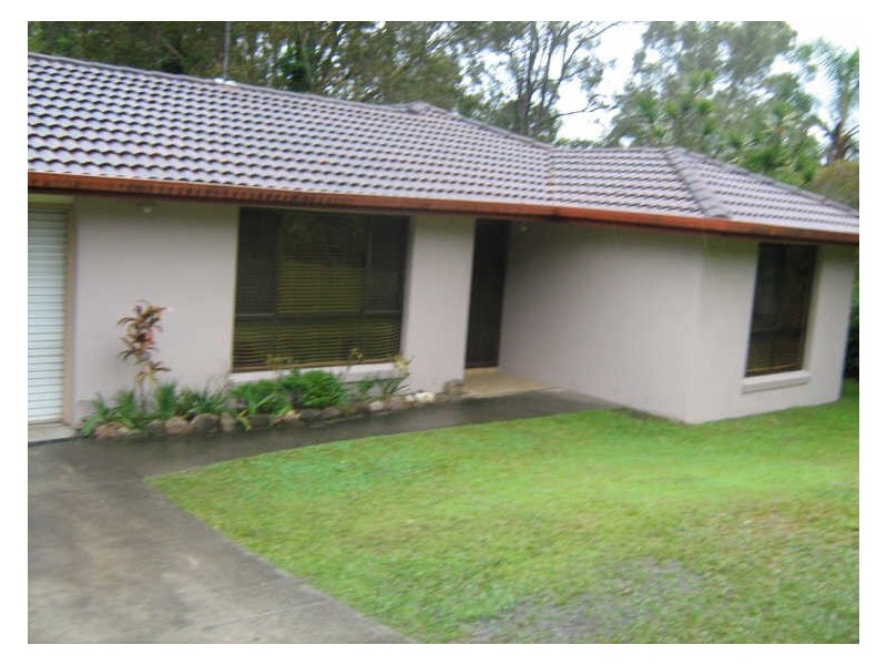 83 Eumundi Rd, Noosaville QLD 4566