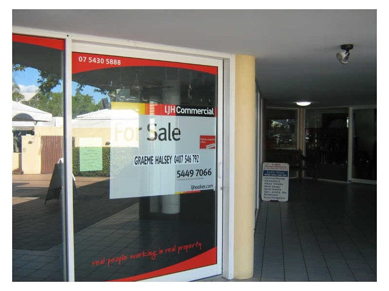 2/10 Thomas St, Noosaville QLD 4566