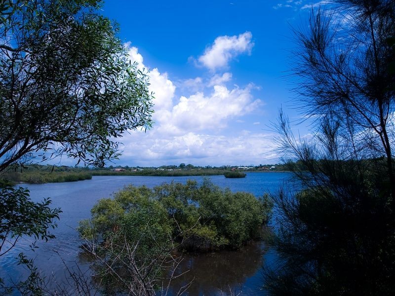 1/205 Lake Weyba Road, Noosaville QLD 4566