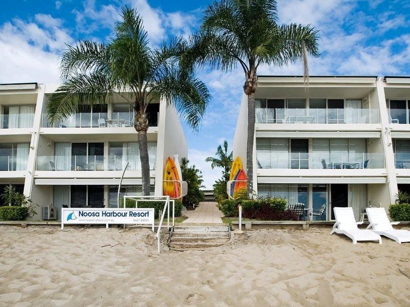 6 Quamby Place, Noosa Heads QLD 4567
