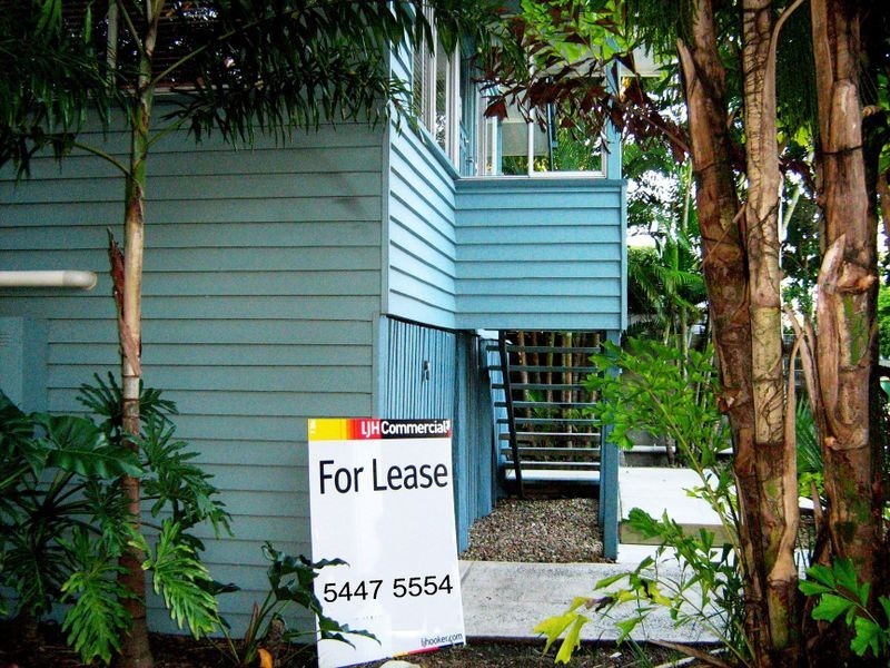 17 Edward Street, Noosaville QLD 4566