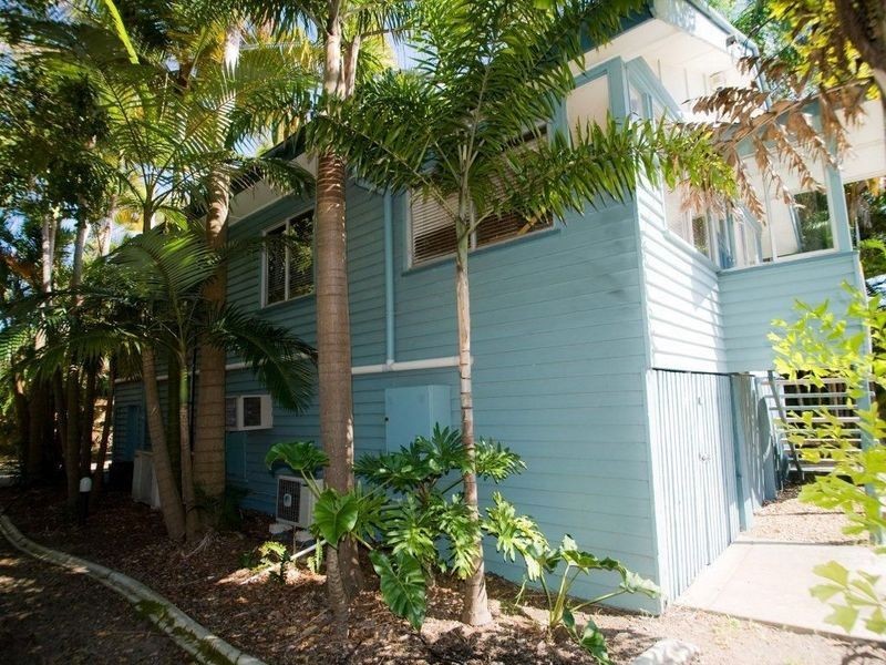 17 Edward Street, Noosaville QLD 4566