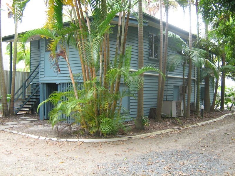 17 Edward Street, Noosaville QLD 4566
