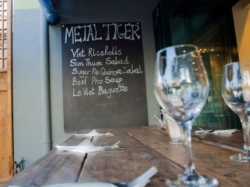 1/253 Gympie Terrace (METAL TIGER TEA EMPORIUM, Noosaville QLD 4566