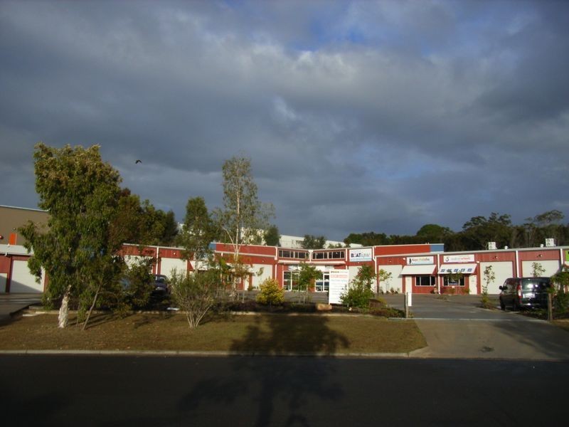 1/25-27 Project Avenue, Noosaville QLD 4566