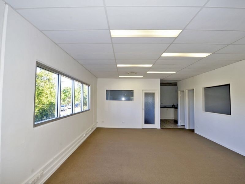 63 Rene Street, Noosaville QLD 4566