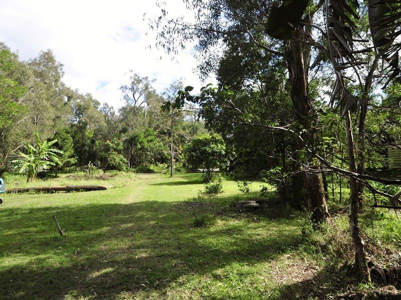 135 Lake Weyba Drive, Noosaville QLD 4566