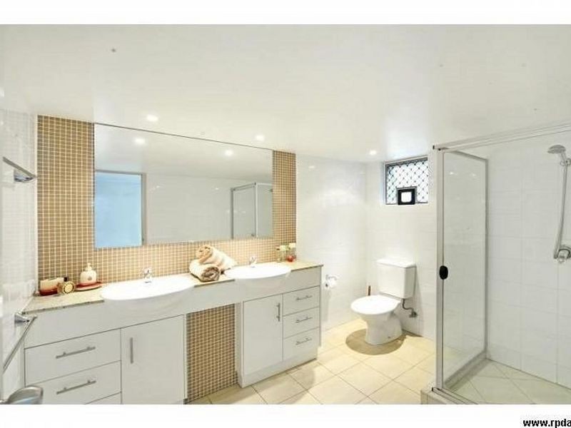 34-36 Canberra Terrace, Caloundra QLD 4551