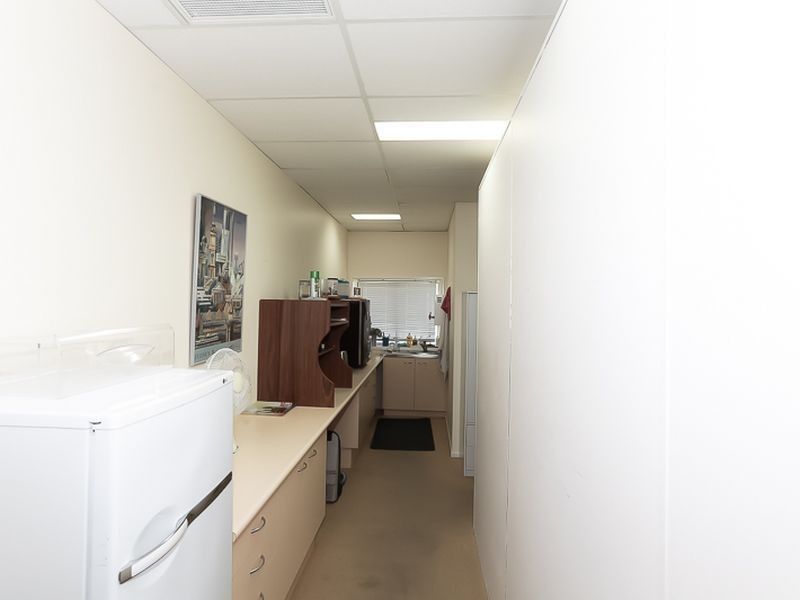 17 Commerce Court, Noosaville QLD 4566