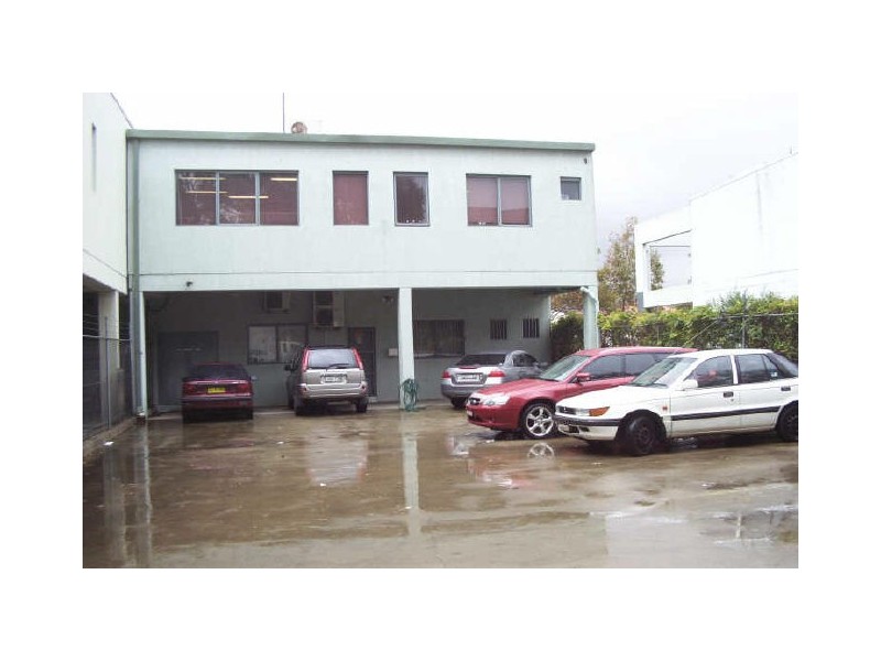 Fairfield NSW 2165
