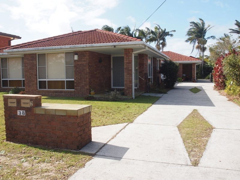 1/38 Ballanda Crescent, Iluka NSW 2466