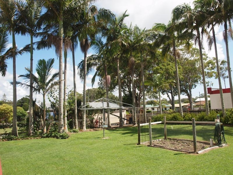 19 Angourie Street, Iluka NSW 2466